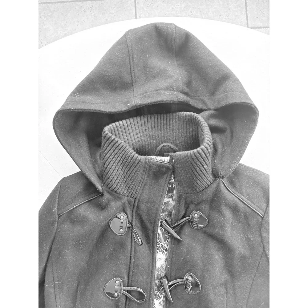 Guess Women’s Gray Wool Blend Coat Full Zip Toggle Buttons Size Large
